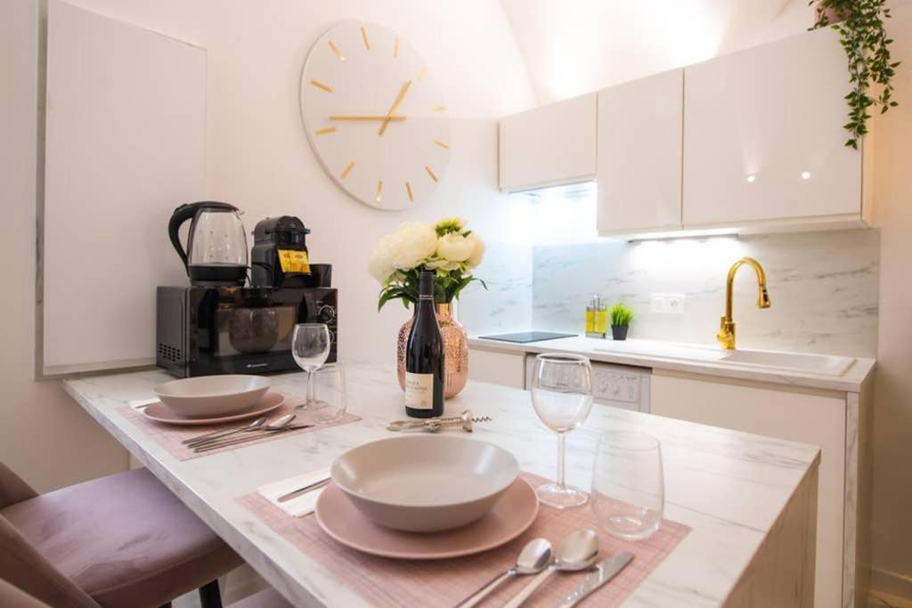 Le LONGEPIERRE - HYPERCENTRE HISTORIQUE DE DIJON Apartment Ngoại thất bức ảnh